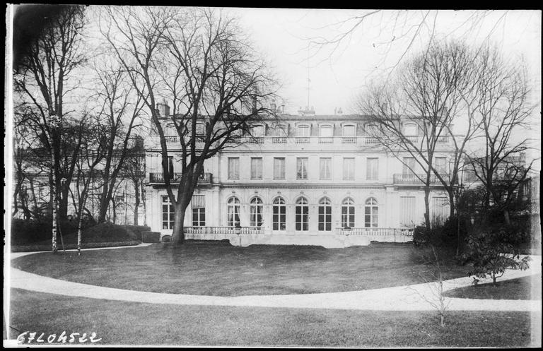 Façade sur jardin