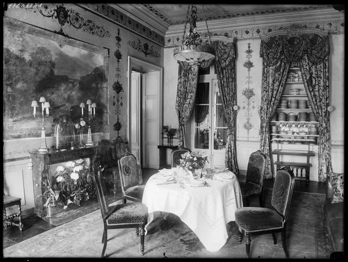 Intérieur : salle à manger