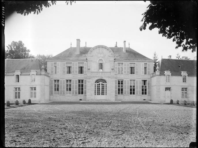 Façade principale sur parc