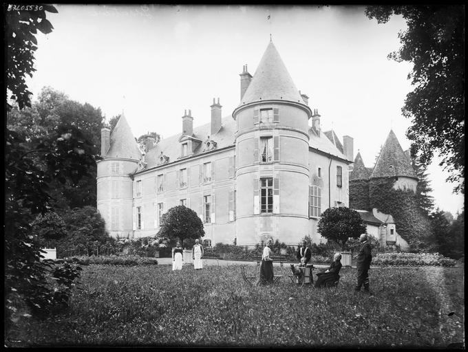 Ensemble sur parc, groupe de personnes