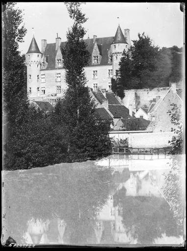 Façade en bordure de l'Indrois