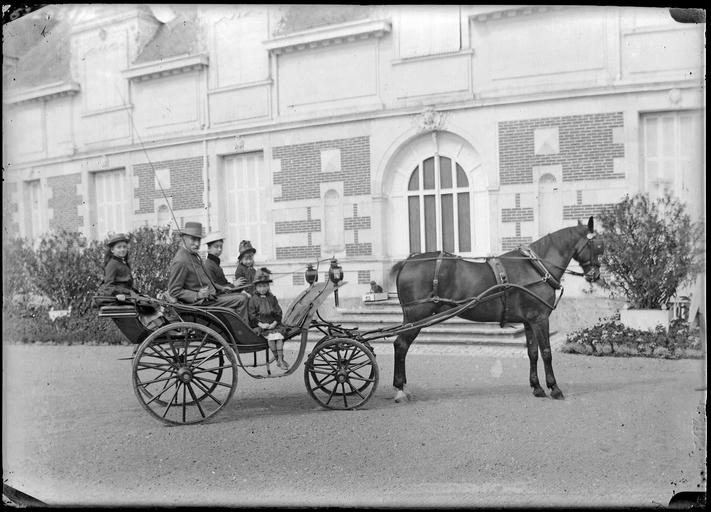 Le général Reille et sa famille dans une calèche