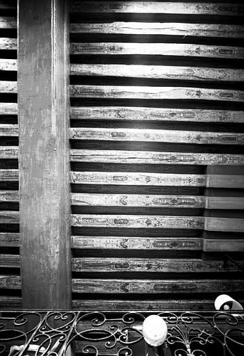 Plafond peint de la salle à manger, escalier D, 2ème étage à droite