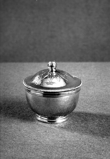 Pyxide en argent