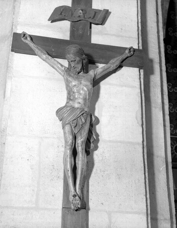 Statue de Christ en croix dit Christ des Jurats