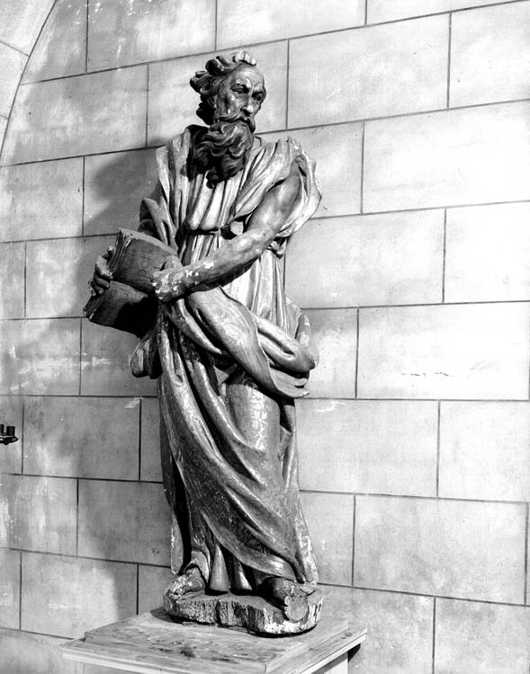 Statue de saint Paul