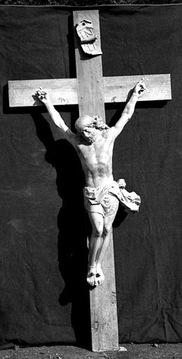 Statue : Christ en croix - © Ministère de la Culture (France), Médiathèque du patrimoine et de la photographie, diffusion RMN-GP