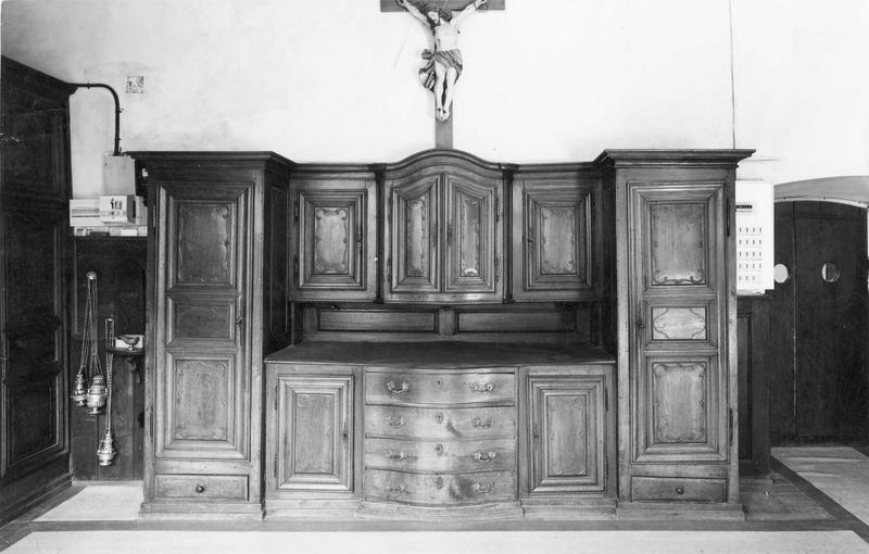 meuble de sacristie