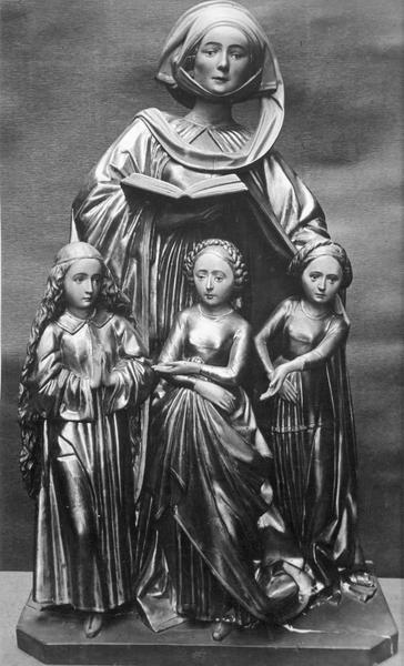 Groupe sculpté : Sainte Sophie et ses trois enfants, sainte Foi, sainte Espérance et sainte Charité