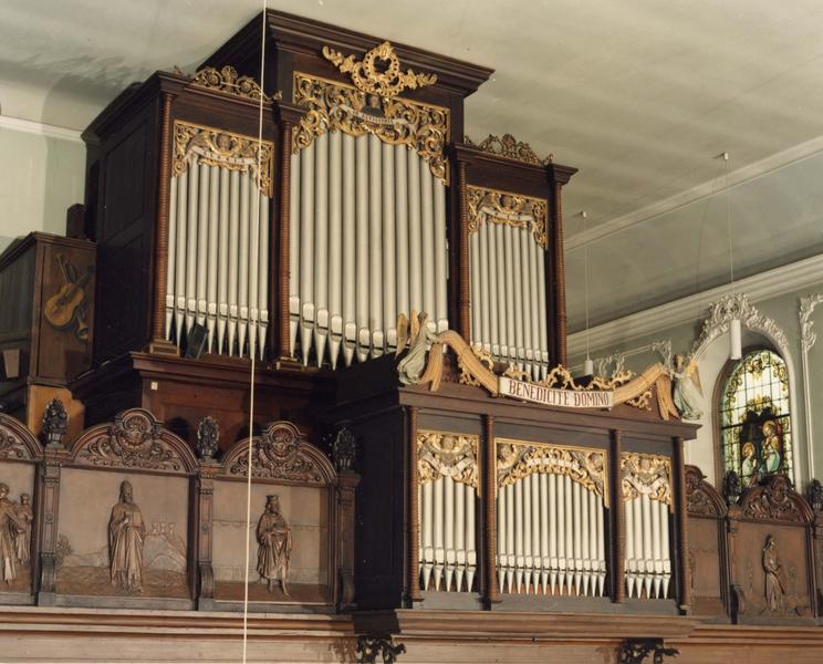 garde-corps de tribune : thème du cantique des trois enfants (vue générale avec le buffet d'orgue)