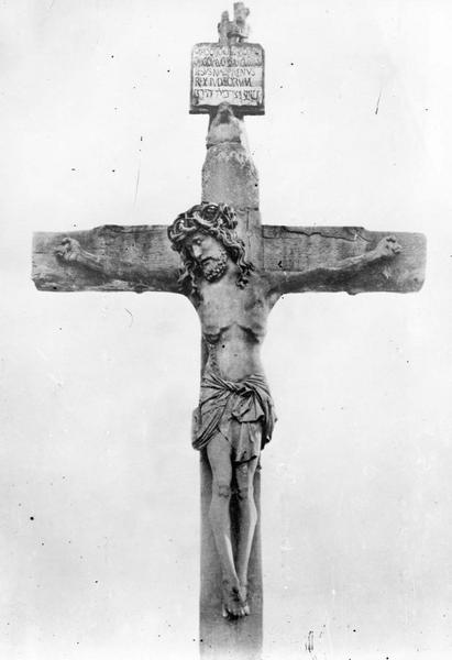 croix : Christ en croix