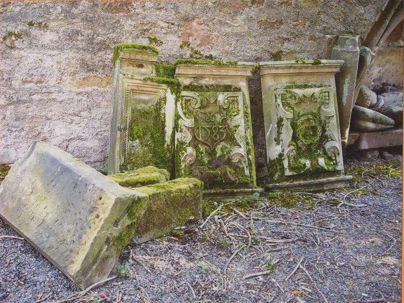 éléments d'une chaire à prêcher, vue générale