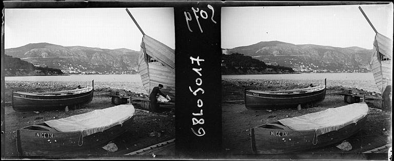 Barques sur la plage