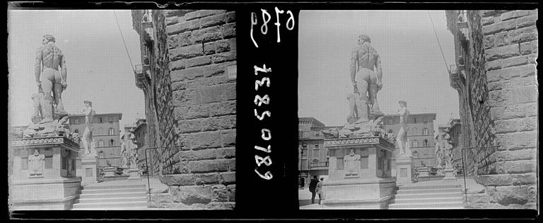 Piazza della Signoria : Statues
