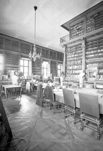 Bibliothèque Mazarine, angles des deux galeries vers le sud-est