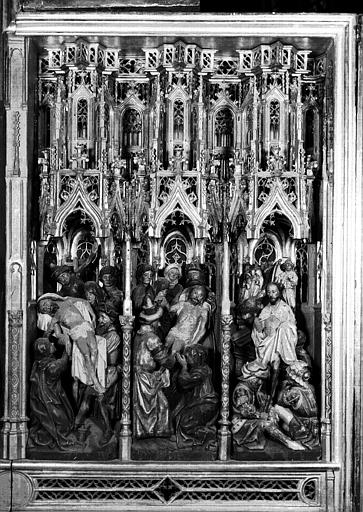 Retable de la Passion donné par Michel Chanzy en 1476, panneaux sculptés, peints et doré, Scènes de la Passion à gauche