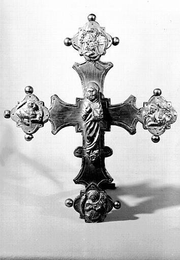 Croix processionnelle en bois, cuivre et vermeil, revers