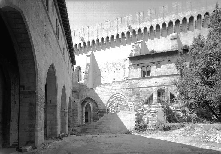 Cloître Benoît XII, ensemble vers le nord-est