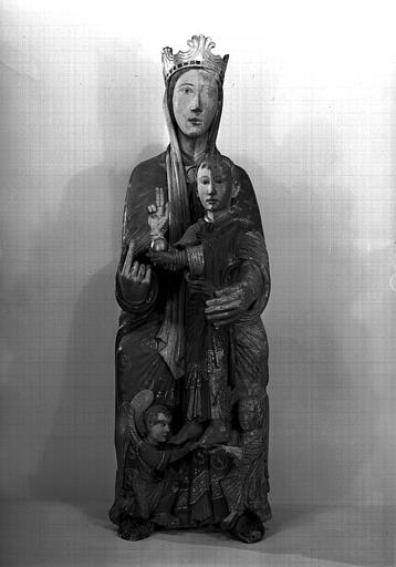 Statue : Vierge à l'Enfant