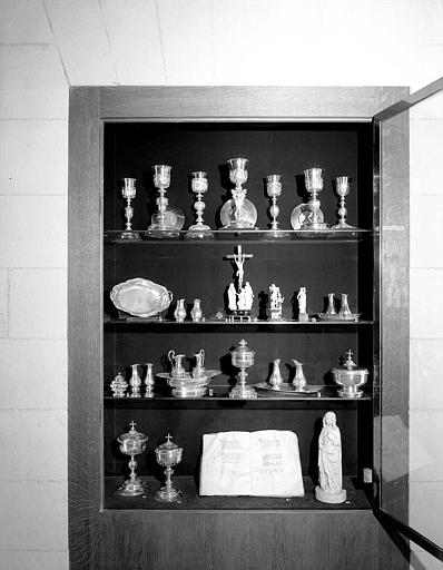 Trésor de la cathédrale, vitrine du Trésor permanent