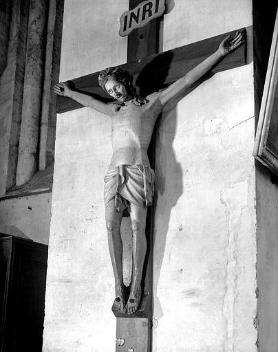 Crucifix en bois