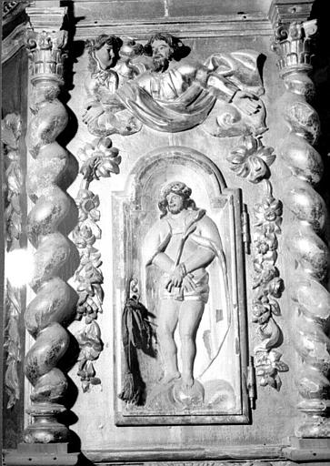 Tabernacle, 3 statues (tabernacle à ailes et dais d'exposition, statuettes) : saint Aquilin, saint Eutrope de Saintes, Evangéliste (?)