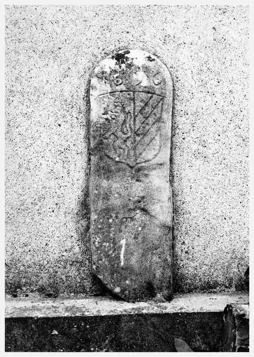 borne armoriée