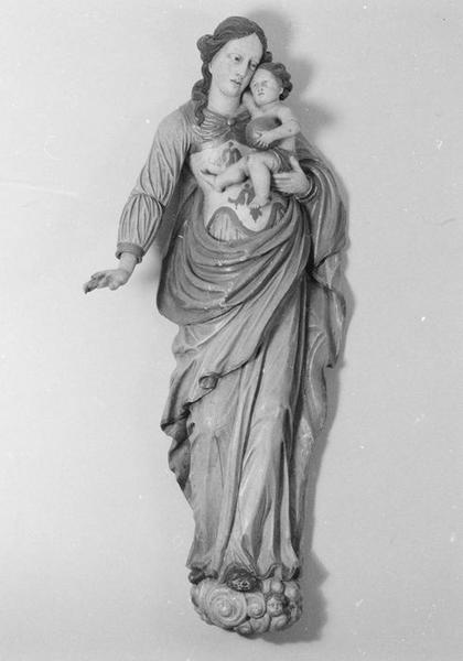 Statue : Vierge à l'Enfant