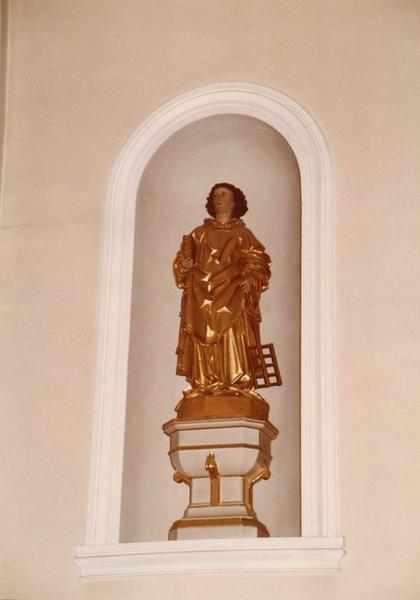 statue : saint Laurent, vue générale