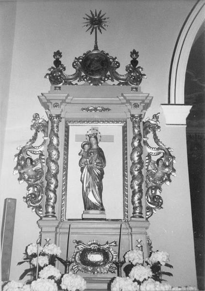 Retable, statue, tableau : Vierge à l'Enfant, Adoration des bergers