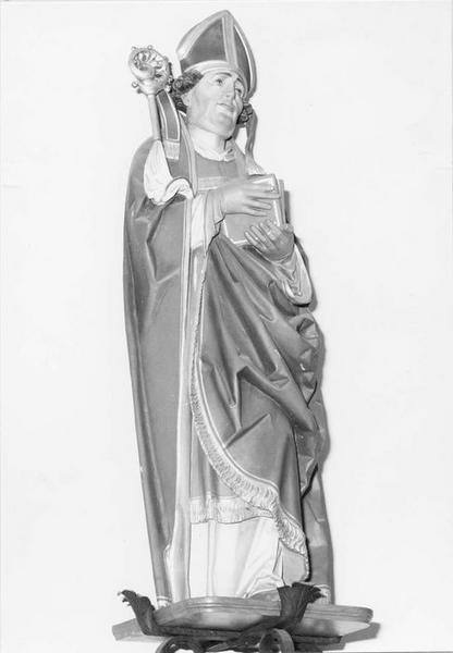 statue : saint Blaise, vue générale