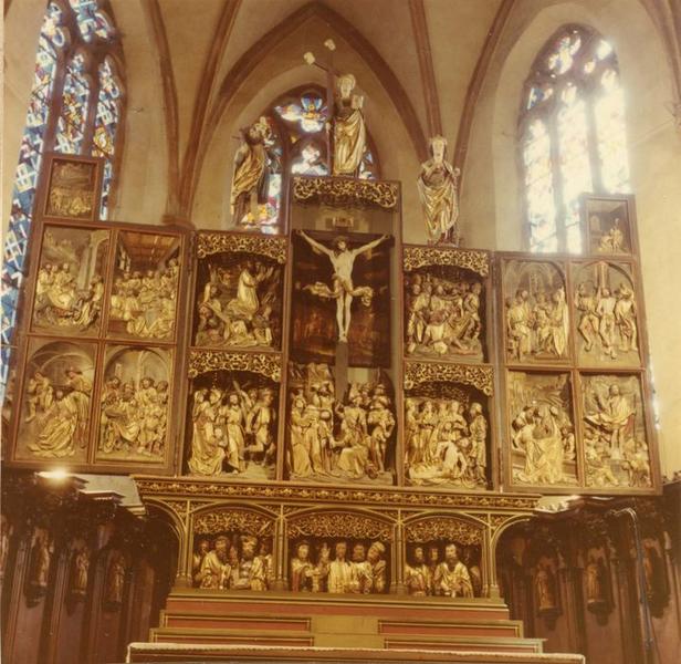 retable, hauts-reliefs (18), statues (4), tableaux (2), du maître-autel, vue générale - © Ministère de la Culture (France), Médiathèque du patrimoine et de la photographie (objets mobiliers), tous droits réservés