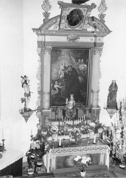 autel, retable, tableaux (2) : saint Antoine de Padoue, sainte Elisabeth de Hongrie, vue générale - © Ministère de la Culture (France), Médiathèque du patrimoine et de la photographie (objets mobiliers), tous droits réservés