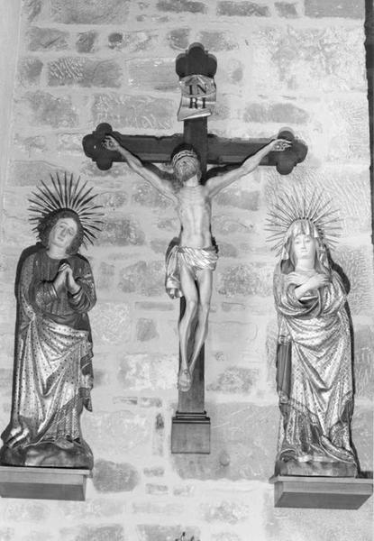 groupe sculpté : calvaire, vue générale - © Ministère de la Culture (France), Médiathèque du patrimoine et de la photographie (objets mobiliers), tous droits réservés