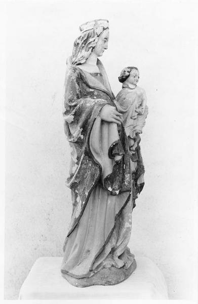 statue : Vierge à l'Enfant, vue générale