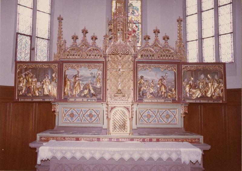 Retable, 2 tableaux, 4 bas-reliefs : sainte Cène, la Manne, Décollation de saint Jean-Baptiste