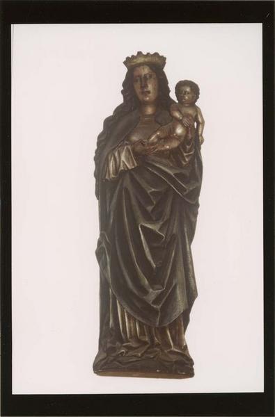 statue : Vierge à l'Enfant, vue générale