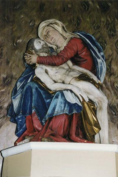 groupe sculpté : Vierge de Pitié, vue générale