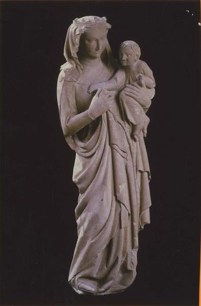 statue : Vierge à l'enfant, vue générale - © Ministère de la Culture (France), Médiathèque du patrimoine et de la photographie (objets mobiliers), tous droits réservés