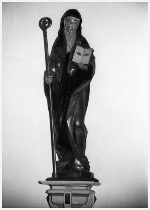 Statue : Sainte Odile