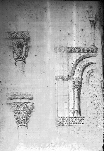 Chapiteaux et modillons de l'abside