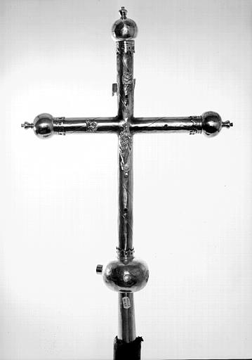 Croix processionnelle en argent, revers