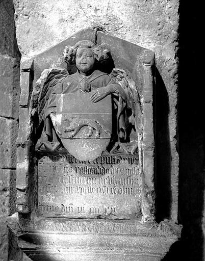 Monument funéraire de Ramfort