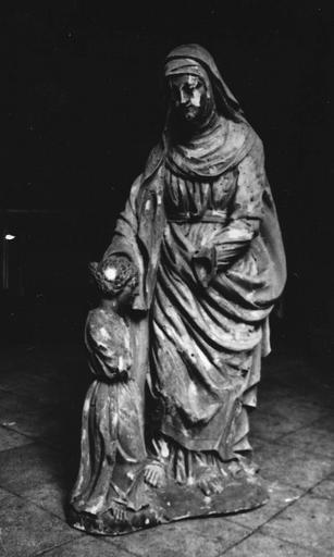 Groupe sculpté : L'Education de la Vierge, partiellement mutilé, tilleul sculpté - © Ministère de la Culture (France), Médiathèque du patrimoine et de la photographie (objets mobiliers), tous droits réservés