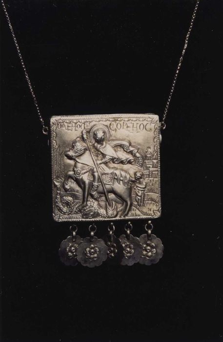 Pendentif (porte-hostie), vue générale