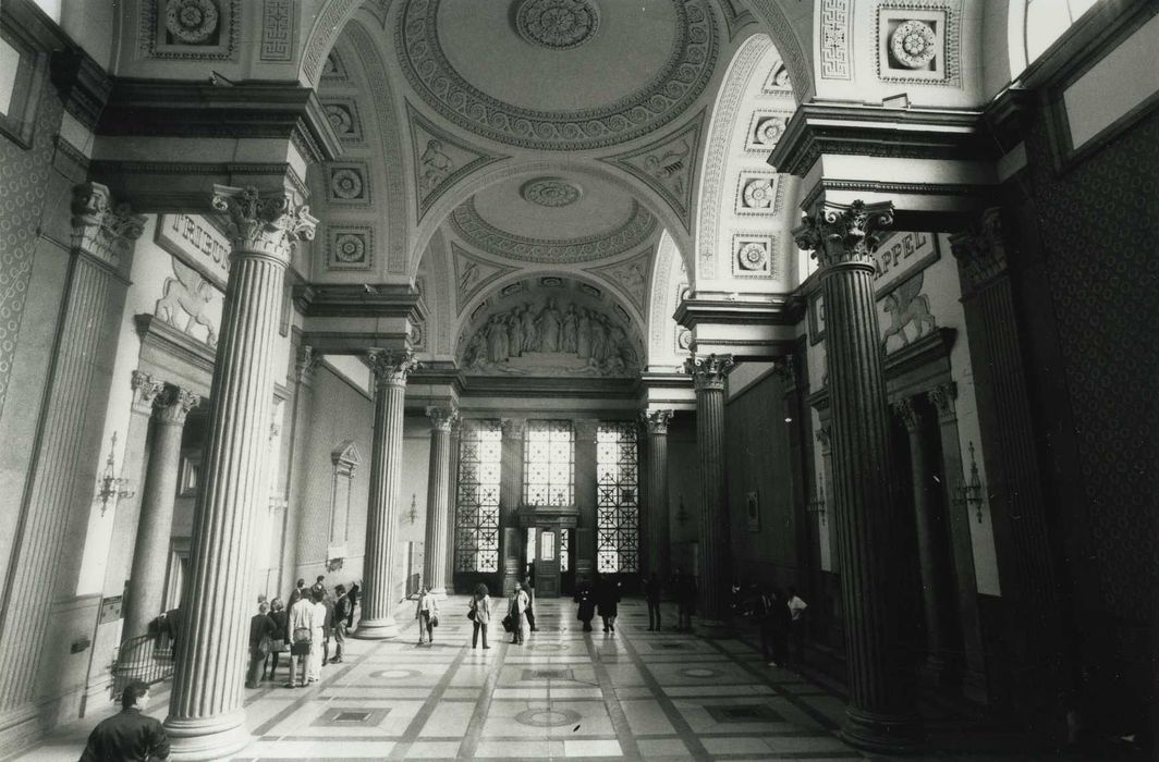 salle des pas perdus, vue générale