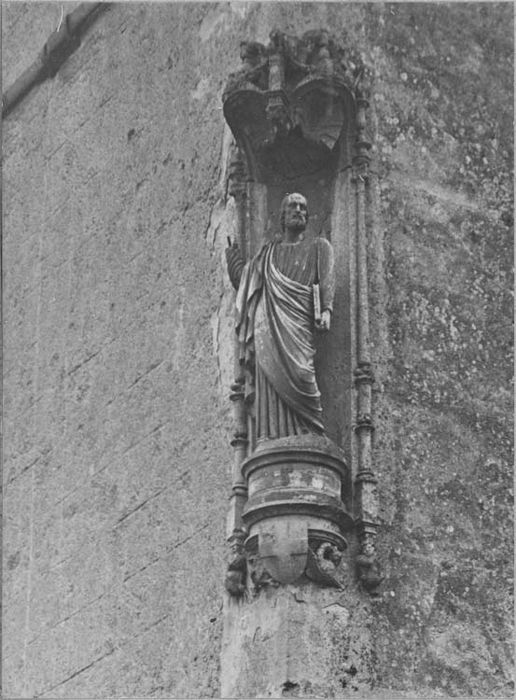 statue : Saint Pierre