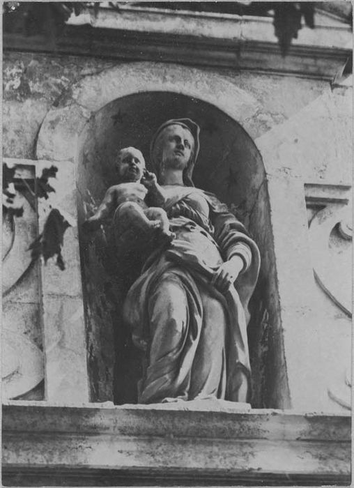 statue : Vierge à l'Enfant - © Ministère de la Culture (France), Médiathèque du patrimoine et de la photographie, diffusion GrandPalaisRmn Photo