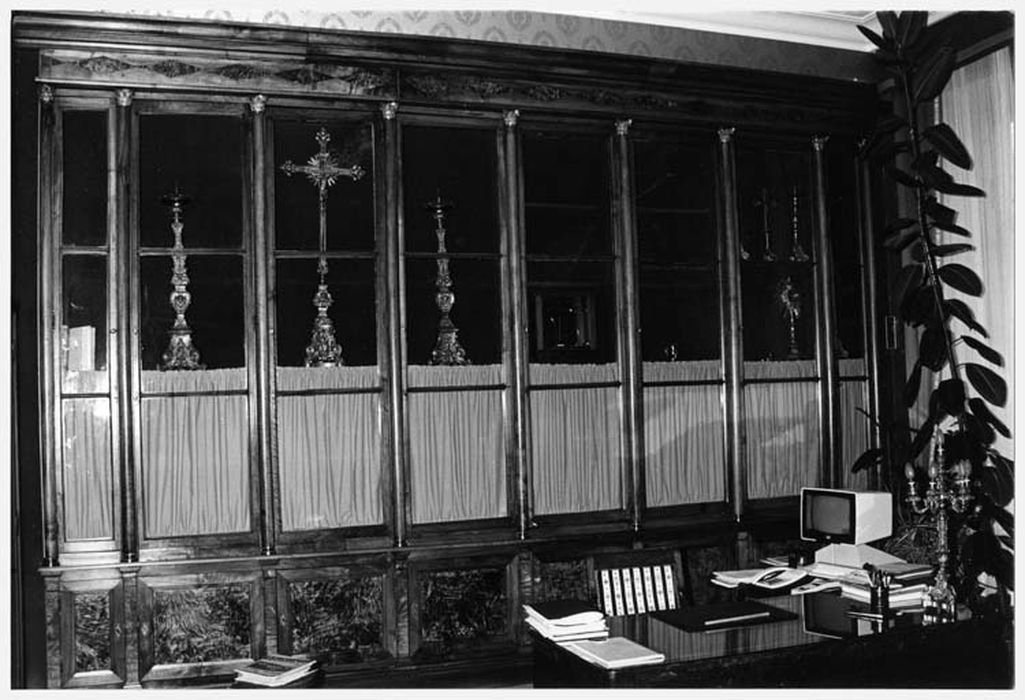 armoire-bibliothèque