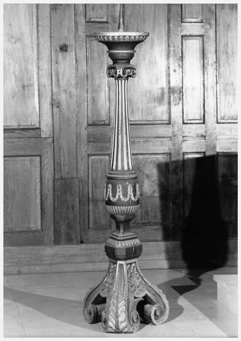 chandelier d'église